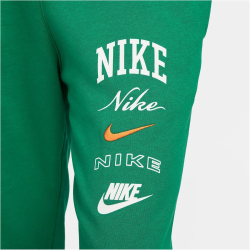 NIKE Club Cuffed Fleece Jogginghose Herren 365 - malachite/safety orange XL