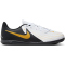 NIKE Jr. Phantom GX II Club IC Hallen-Fu&szlig;ballschuhe Kinder 100 - white/black/mtlc gold coin 33