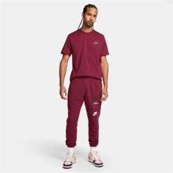 NIKE Sportswear Club+ T-Shirt Herren 678 - team red/deep royal M