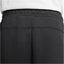 NIKE Sportswear Tech Fleece Slim Fit Jogginghose Herren...
