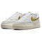 NIKE Court Vision Alta Sneaker Damen 100 - white/metallic gold/light bone/sail 35.5