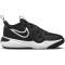 NIKE Team Hustle D 11 Sneaker Kinder 002 - black/white 27.5