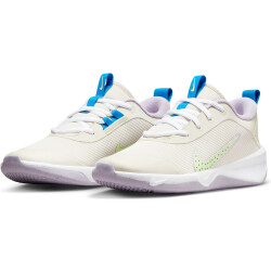 NIKE Omni Multi-Court Hallenschuhe Kinder 106 - lt...