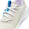 NIKE Omni Multi-Court Hallenschuhe Kinder 106 - lt orewood brn/barely volt/lilac bloom 36