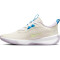 NIKE Omni Multi-Court Hallenschuhe Kinder 106 - lt orewood brn/barely volt/lilac bloom 39