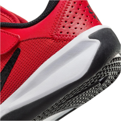 NIKE Omni Multi-Court Sneaker Kinder 601 - university red/black/white 30
