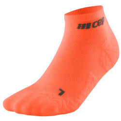 CEP Ultralight Low-Cut Laufsocken Damen 294 - coral II (34-37)