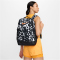 NIKE Brasilia Rucksack M (24 Liter) 077 - lt smoke grey/black/total orange