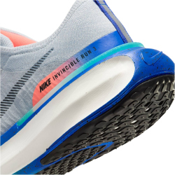 NIKE Invincible 3 Laufschuhe Herren