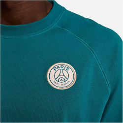 NIKE Paris Saint-Germain Travel...