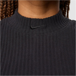 NIKE Sportswear Chill Cropped enganliegendes Tanktop mit...