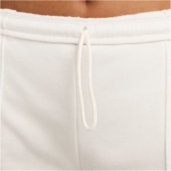 NIKE Sportswear Chill Terry Slim High-Waist 2"...