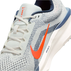 NIKE Winflo 11 Laufschuhe Herren 103 - sail/total orange-thunder blue 41