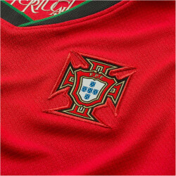 NIKE Portugal Dri-FIT Stadium Heim-Minikit Kinder 657 -...