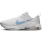 NIKE Air Zoom Bella 6 Fitnessschuhe Damen 106 - white/lt armory blue-lt iron ore 40.5