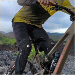 G-FORM Pro Rugged 2 Knie-/Schienbeinschoner black S