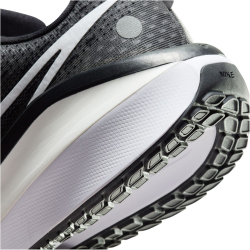 NIKE ZoomX Vomero 17 Laufschuhe (extraweit) Herren