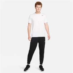 NIKE Totality Slim Vielseitige Trainingshose Herren