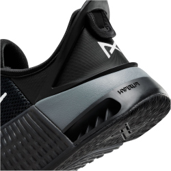 NIKE Metcon 9 FlyEase Fitnessschuhe Herren