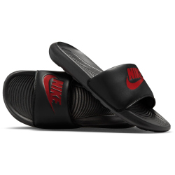 NIKE Victori One Badelatschen Herren 004 - black/university red-black 50.5