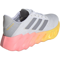 adidas Switch Fwd 2 Laufschuhe Herren 01F7 - ftwwht/halsil/spark 41 1/3