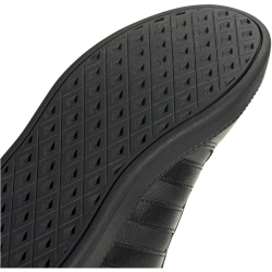 adidas Breaknet Sleek Sneaker Damen IH5422 - core black/core black/iron met. 41 1/3