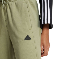 adidas Sportswear Signature Graphic Embroidery French...