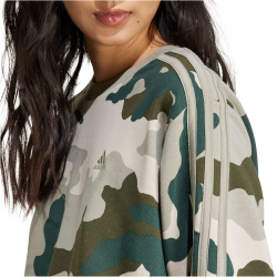 adidas Sportswear Essentials 3-Streifen Camo-Print...