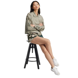 adidas Sportswear Essentials 3-Streifen Twill Coach...
