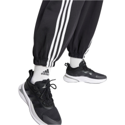adidas Sportswear Future Icons 3-Streifen Fallschirmhose...