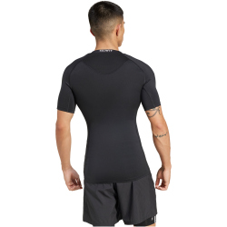 adidas TECHFIT Compression 3-Streifen Trainingsshirt Herren