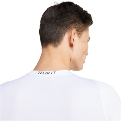 adidas TECHFIT Compression Trainingsshirt Herren 001A -...