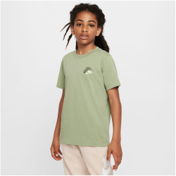 NIKE Sportswear Standard Issue Graphic T-Shirt Jungen
