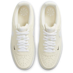 NIKE Court Vision Low Next Nature Sneaker Damen