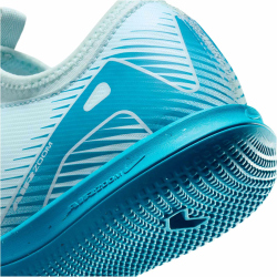 NIKE Jr. Air Zoom Mercurial Vapor 16 Academy IC Hallen-Fu&szlig;ballschuhe Kinder 400 - glacier blue/blue orbit 32