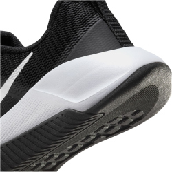 NIKE MC Trainer 3 Fitnessschuhe Damen 001 - black/white 38