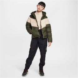 NIKE Sportswear Winterjacke mit Kapuze Kinder 326 - cargo khaki/sanddrift/black L (147-158 cm)