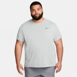 NIKE UV Miler Dri-FIT kurzarm Laufshirt Herren 098 - grey...