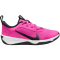 NIKE Omni Multi-Court Hallenschuhe Kinder 602 - laser fuchsia/black-white 35.5
