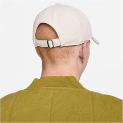 NIKE Club Swoosh Logo Cap