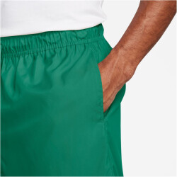 NIKE Club Woven Flow Shorts Herren 365 - malachite/white XS