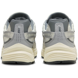 NIKE Initiator Sneaker Herren