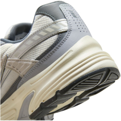 NIKE Initiator Sneaker Herren