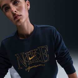 NIKE Sportswear Club Fleece Crew Neck Sweatshirt Damen