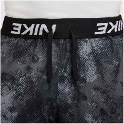 NIKE Totality Camo 7" Dri-FIT Unlined Fitnessshorts...