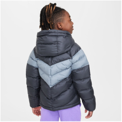 NIKE Sportswear Winterjacke mit Kapuze Kinder 060 -...