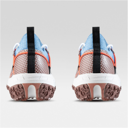 UYN Urban Trail Re-Make Sneaker mit beiger Sohle Damen