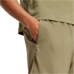 adidas Essentials Small Logo Chelsea Sweatshorts Herren JF1113 - olive strata/black XS/S