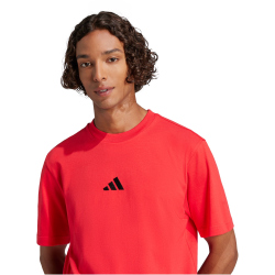 adidas Essentials Small Logo Single Jersey T-Shirt Herren JF1095 - pure ruby/black S