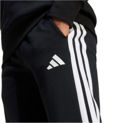 adidas Seasonal Essentials Tiberio 3-Streifen Jogginghose...